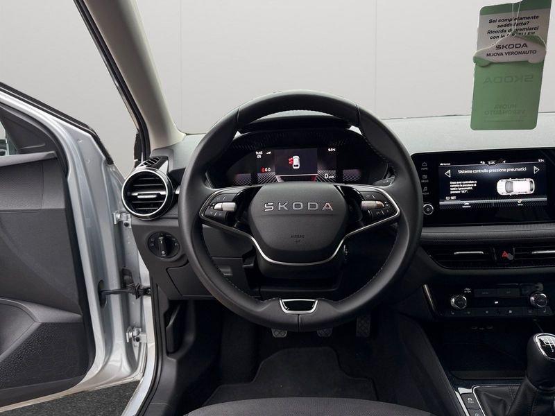 Skoda Fabia 1.0 TSI EVO SELECTION