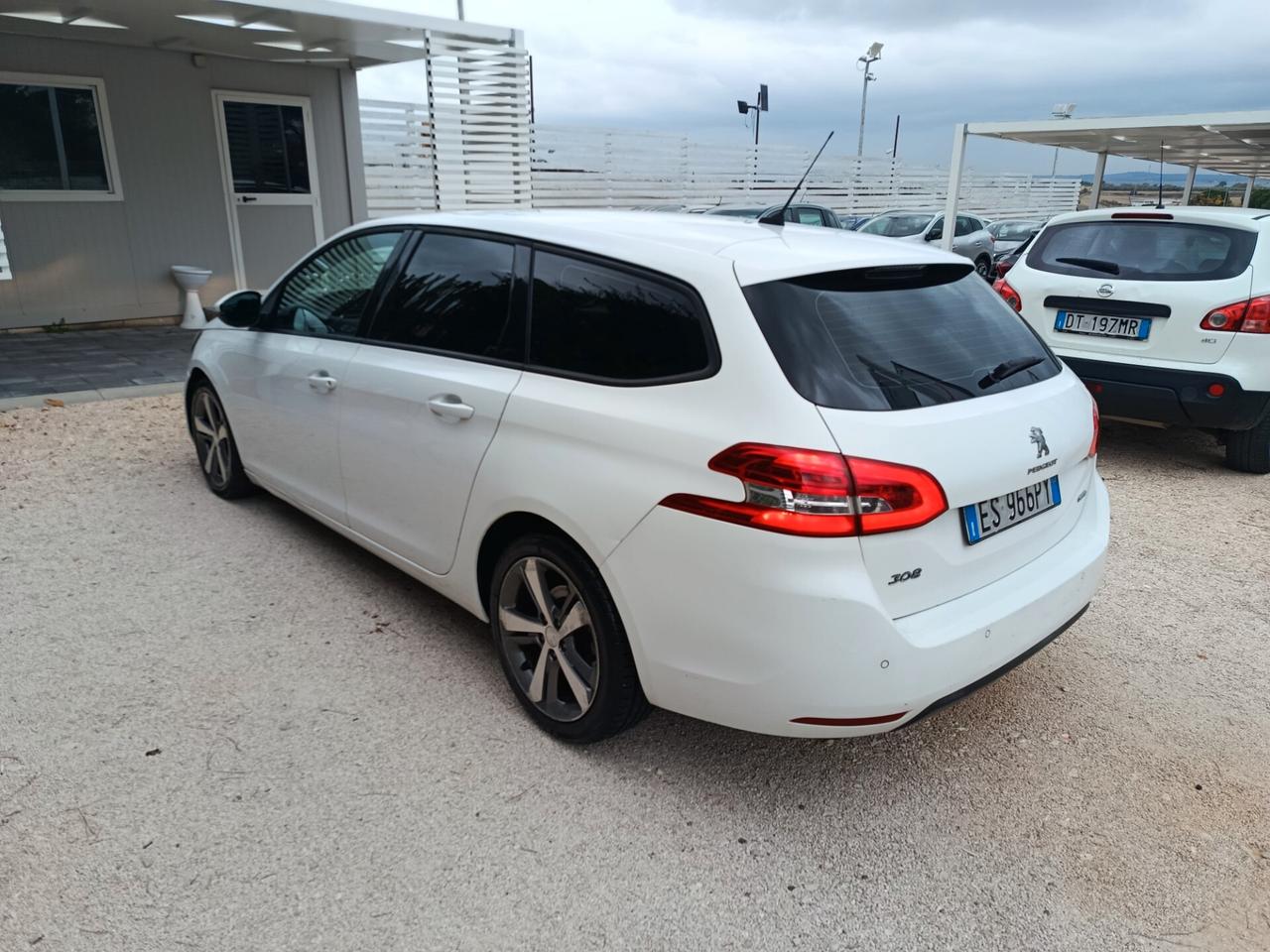 Peugeot 308 BlueHDi 120 S&S EAT6 GT Line sconto 1000 euro leggere descrizione