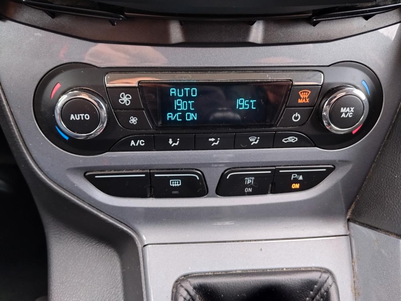 Ford Focus 1.6 TDCi 95 CV SW Titanium