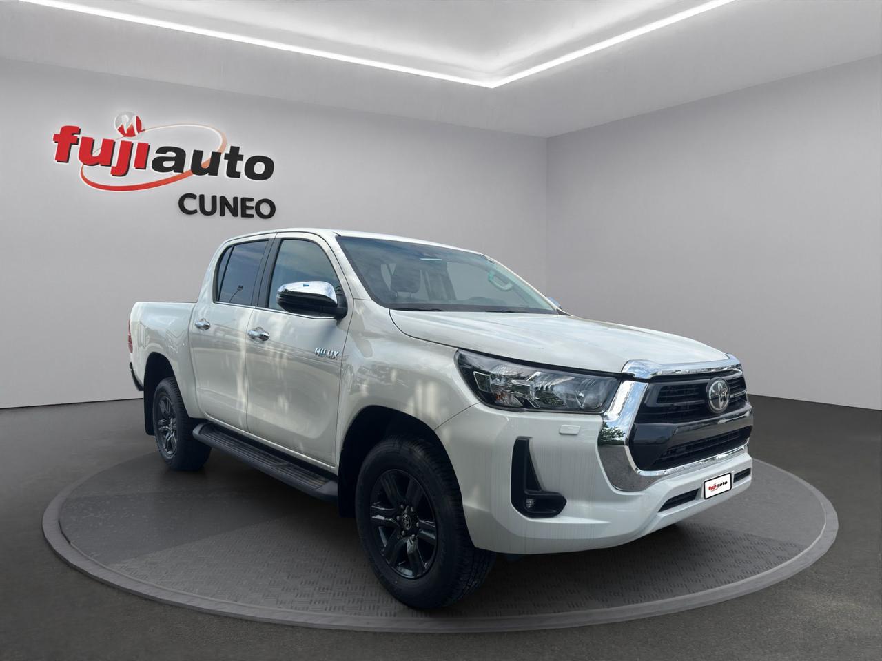 Toyota Hilux MY25 2.8 d-4d 48V double cab Lounge