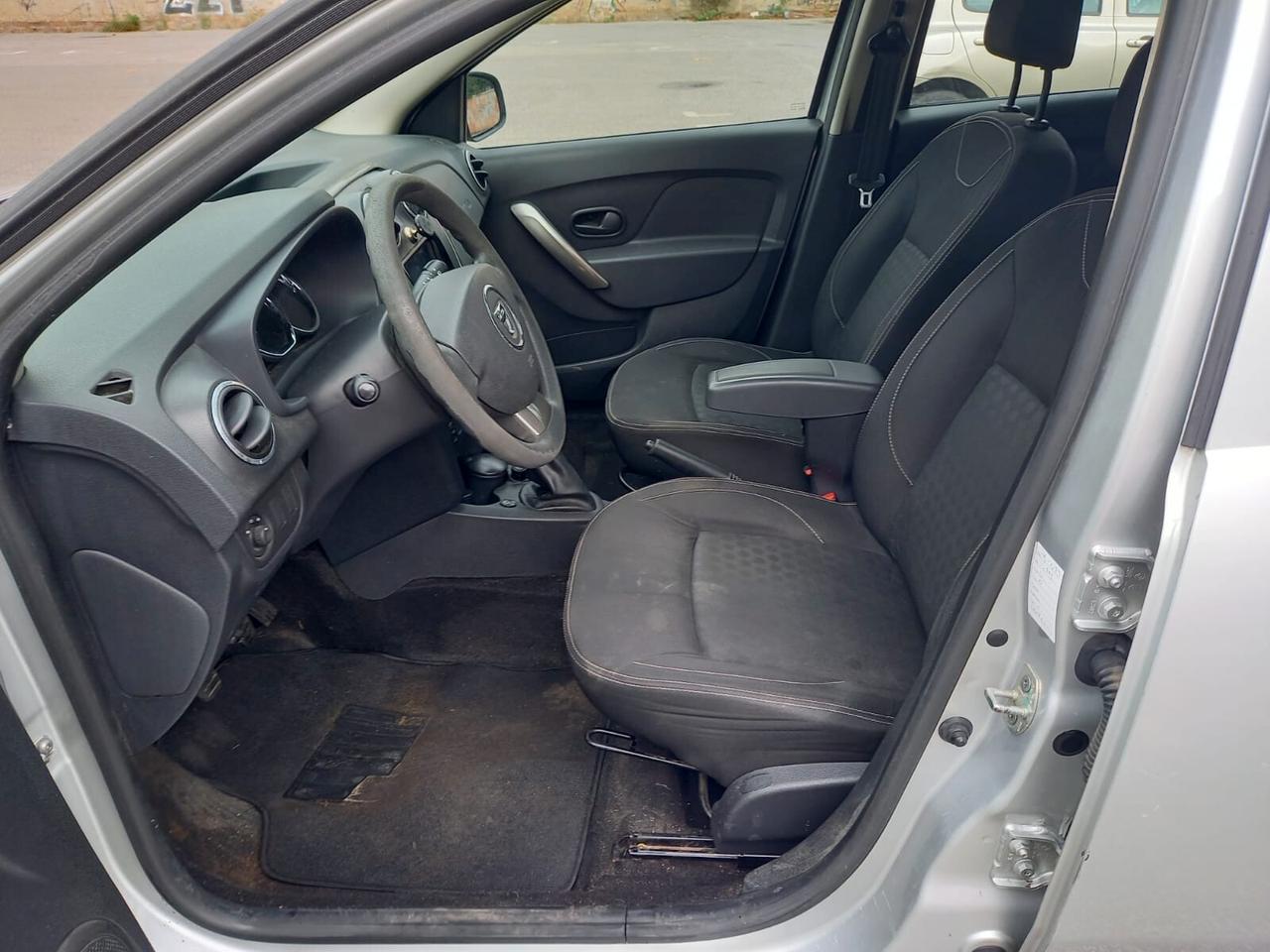 Dacia Sandero GPL CASA MADRE GARANZIA 12 MESI