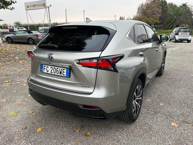 LEXUS NX 300 Hybrid 4WD Luxury