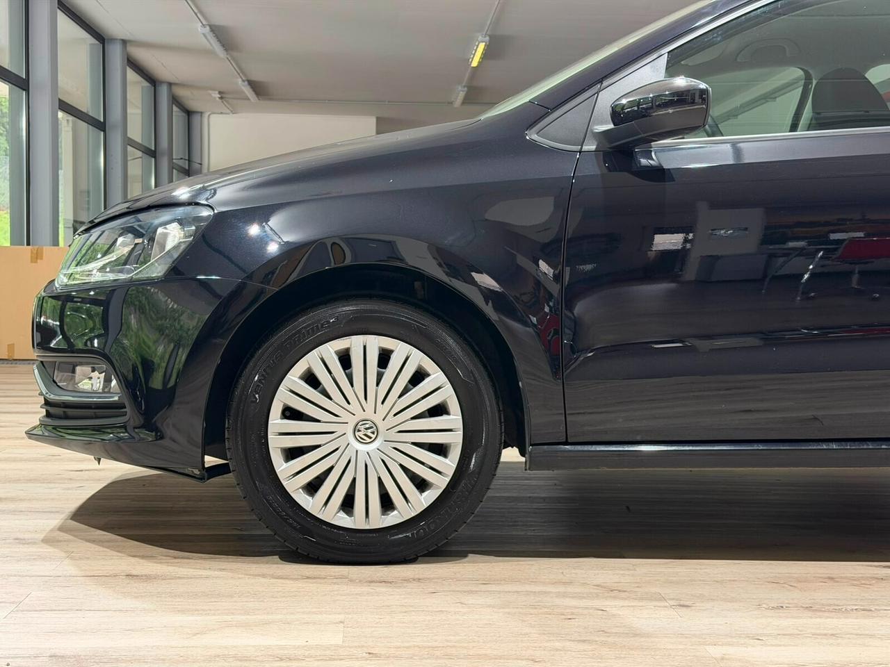 VW POLO 1.0mpi 75cv 79.000km 1HANDE NEOPATENTATI