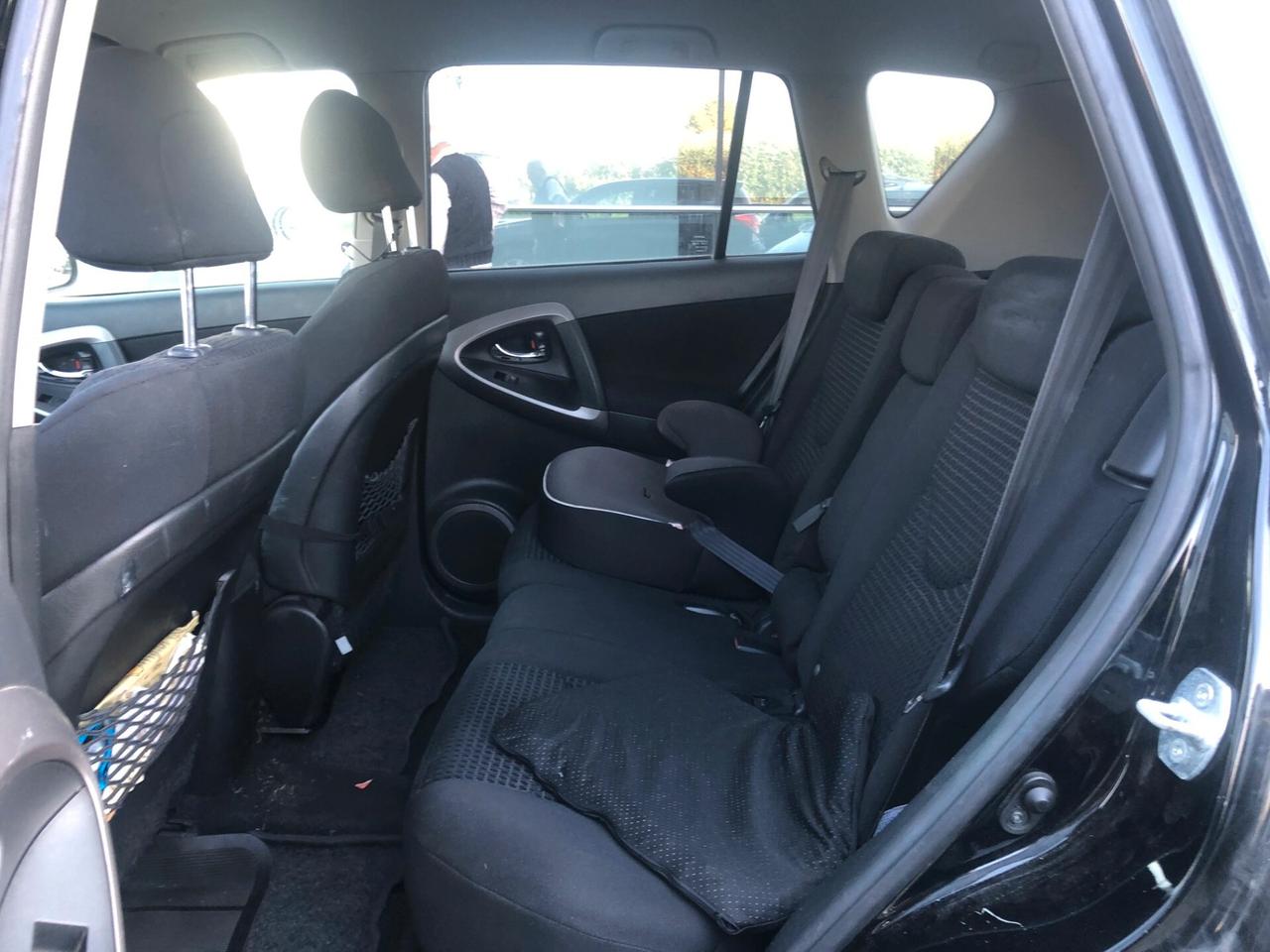 Toyota RAV 4 RAV4 2.2 D-4D 136 CV Sol