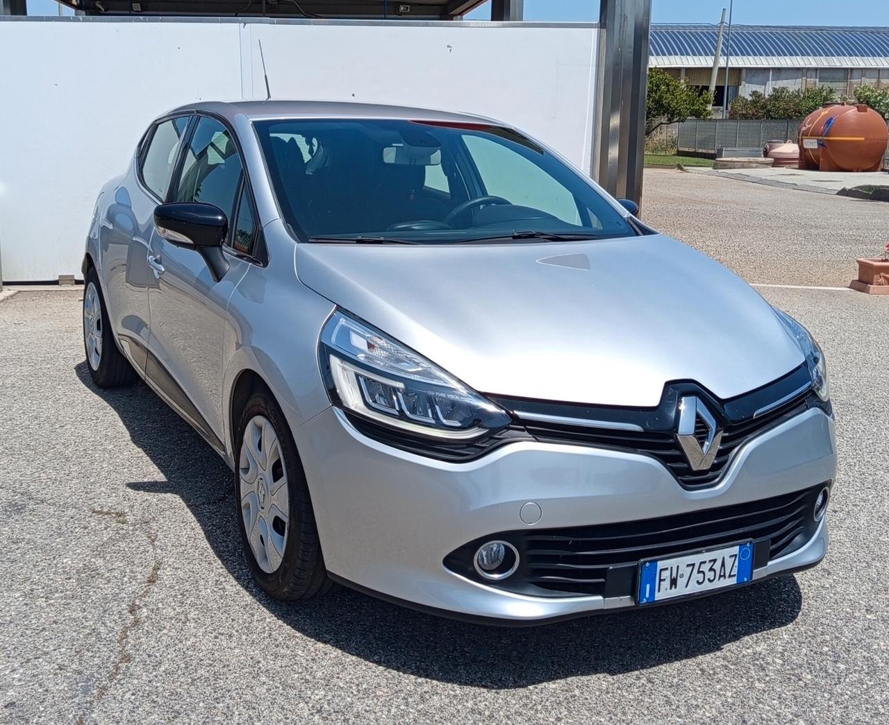Renault Clio dCi 8V 75 CV 5 porte Moschino Life