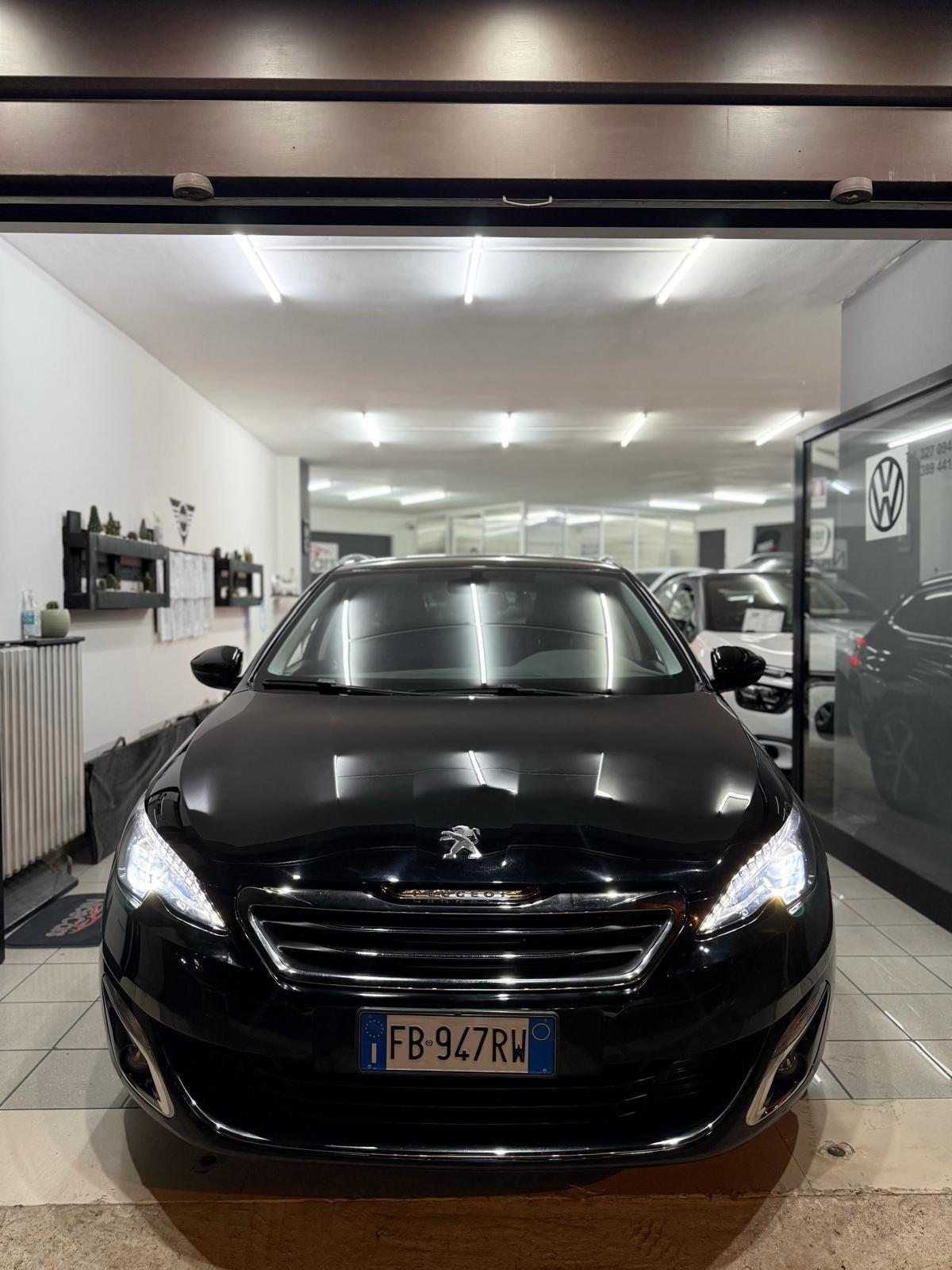 Peugeot 308 BlueHDi 120 S&S SW Allure