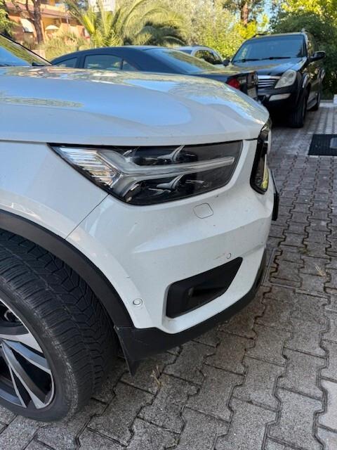 Volvo XC40 D3 AWD Geartronic R-design