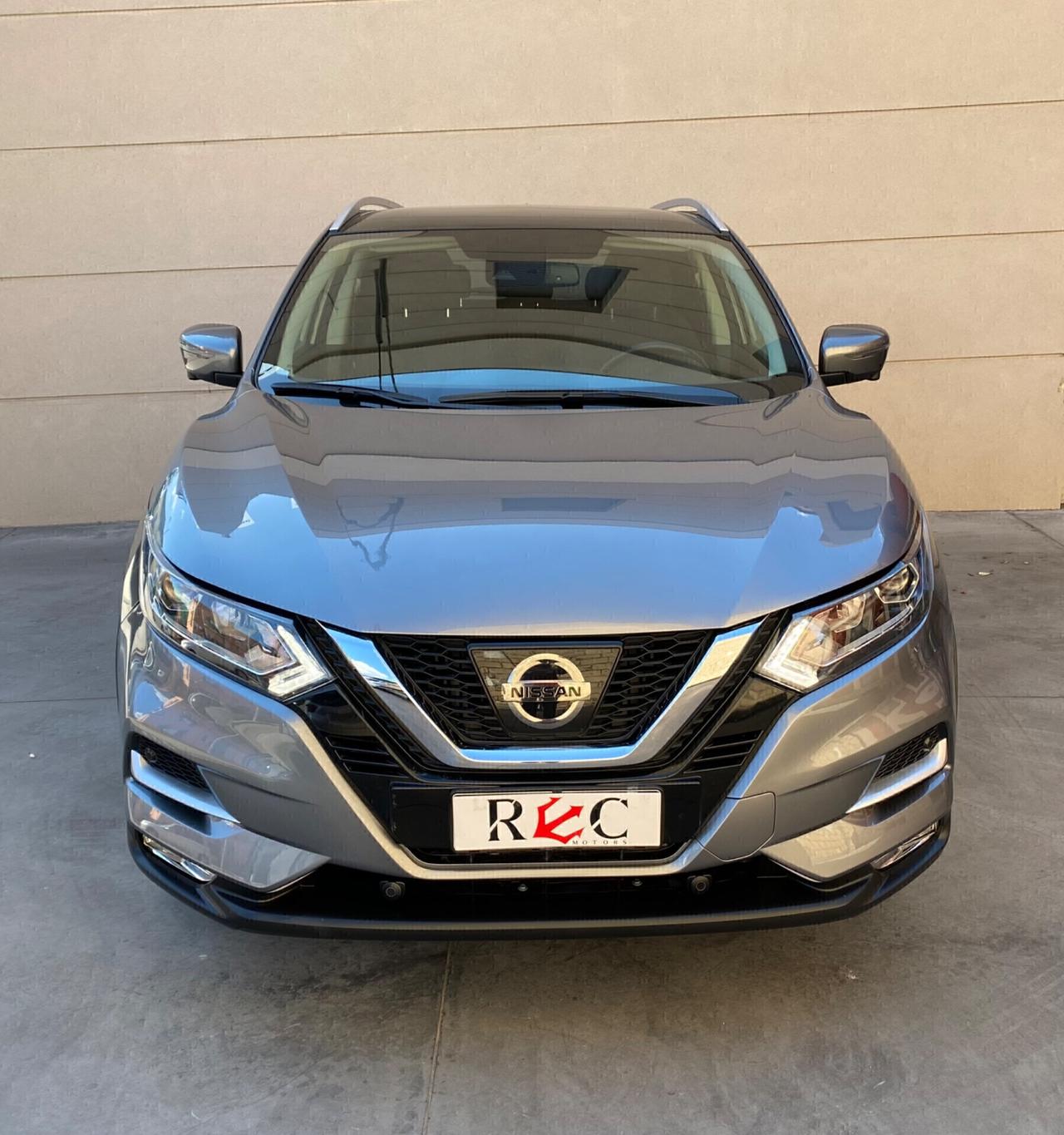 Nissan Qashqai 1.6 Automatica con tetto panoramico