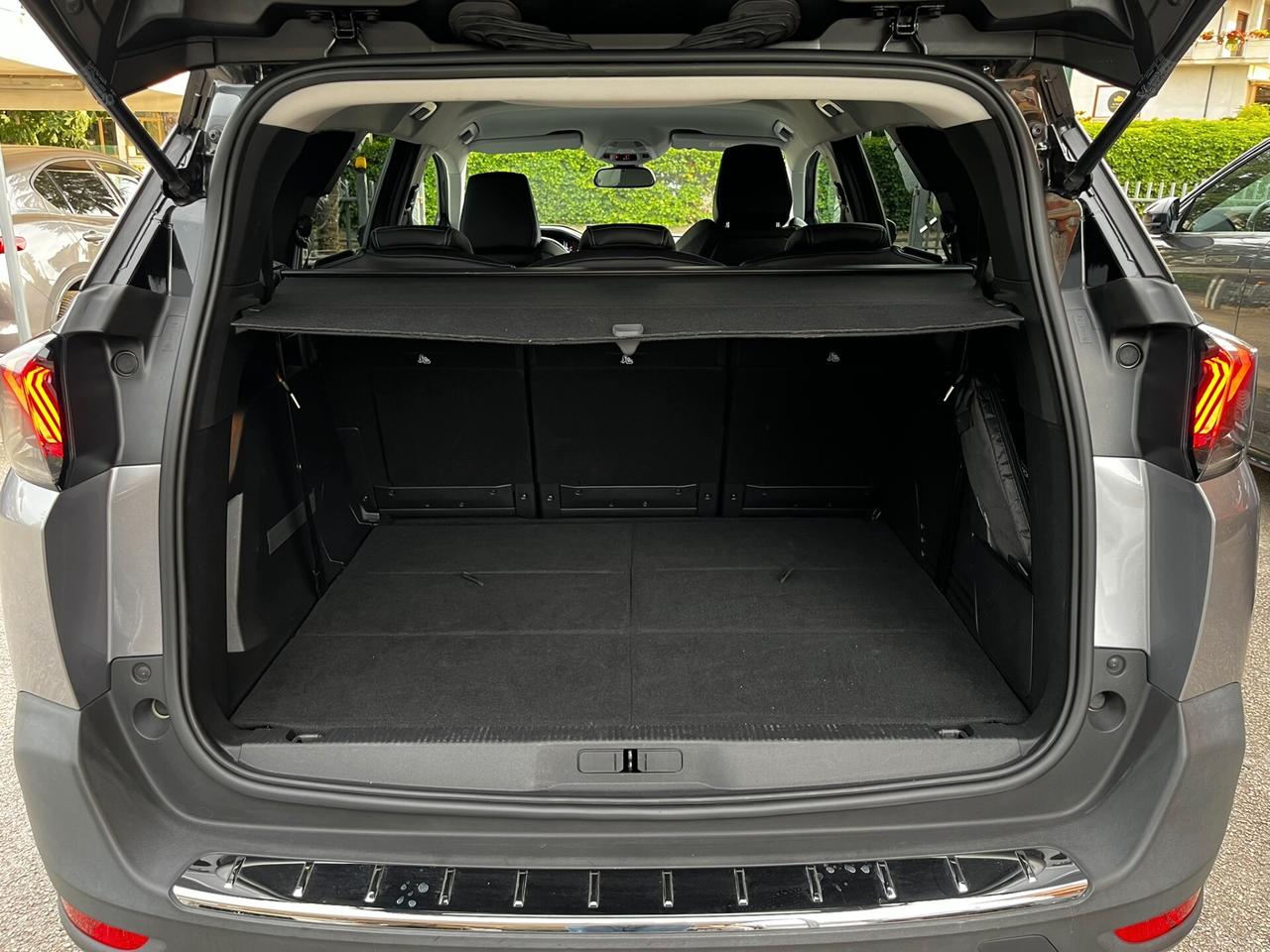 Peugeot 5008 BlueHDi Allure Pack *AUTOCARRO N1*