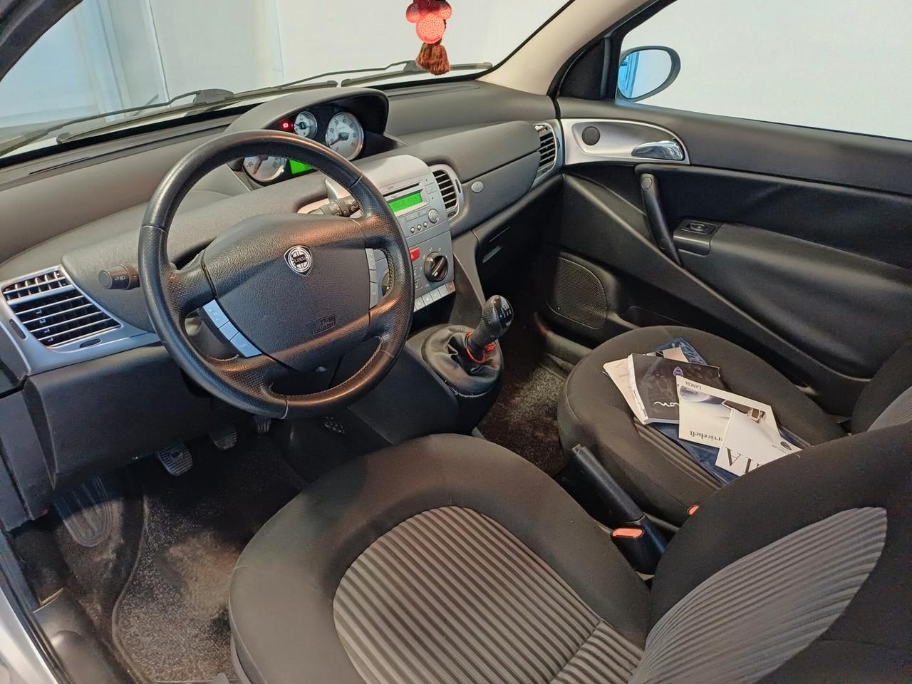Lancia Ypsilon 1.3 MJT 90 CV 135milaKm