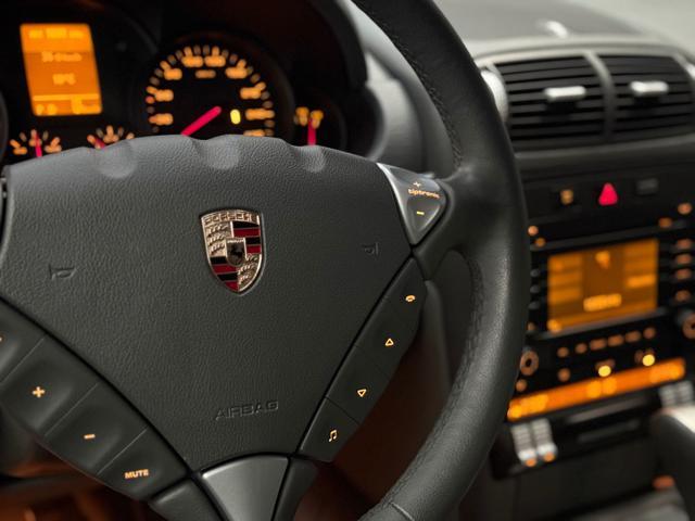 PORSCHE Cayenne 3.6