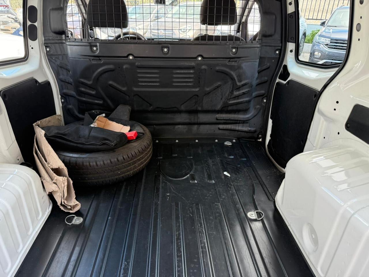 Fiat Fiorino 1.3 MJT 95CV Cargo SX