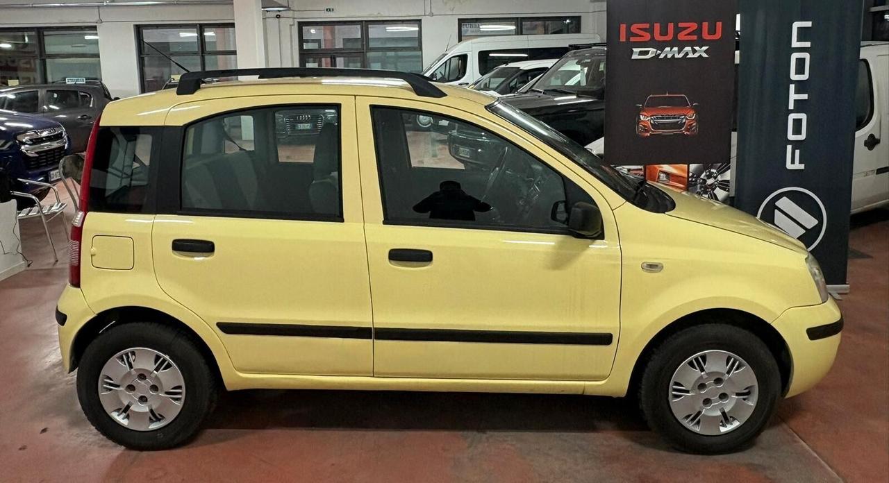 FIAT PANDA benzina 1.1 .CV 54 Km 111.117 Certificati PER NEOPATENTATI