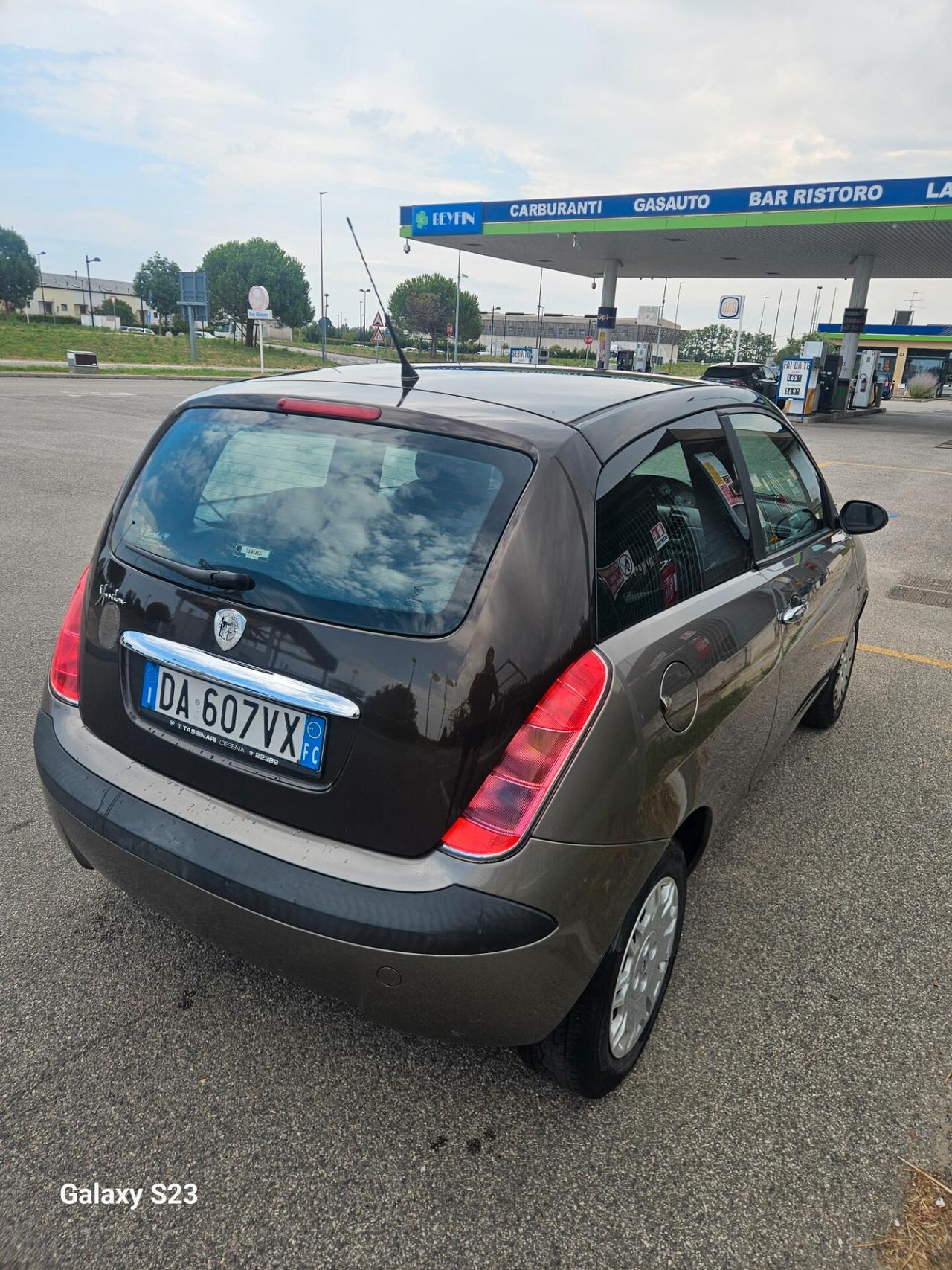 Lancia Ypsilon 1.2 Argento