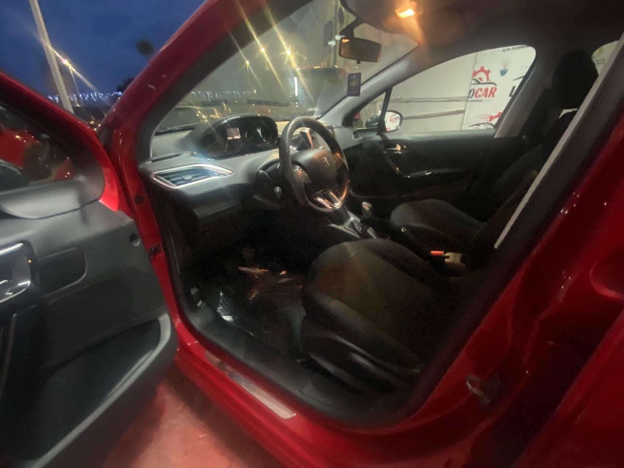 Peugeot 208 BlueHDi 75 5 porte Style