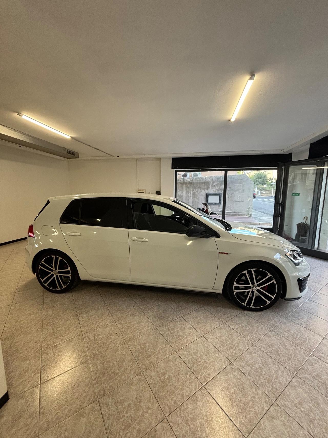 Volkswagen Golf 7 GTD 2.0