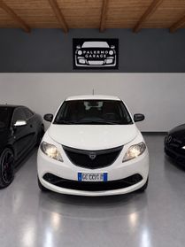 Lancia y 1.0 hybrid