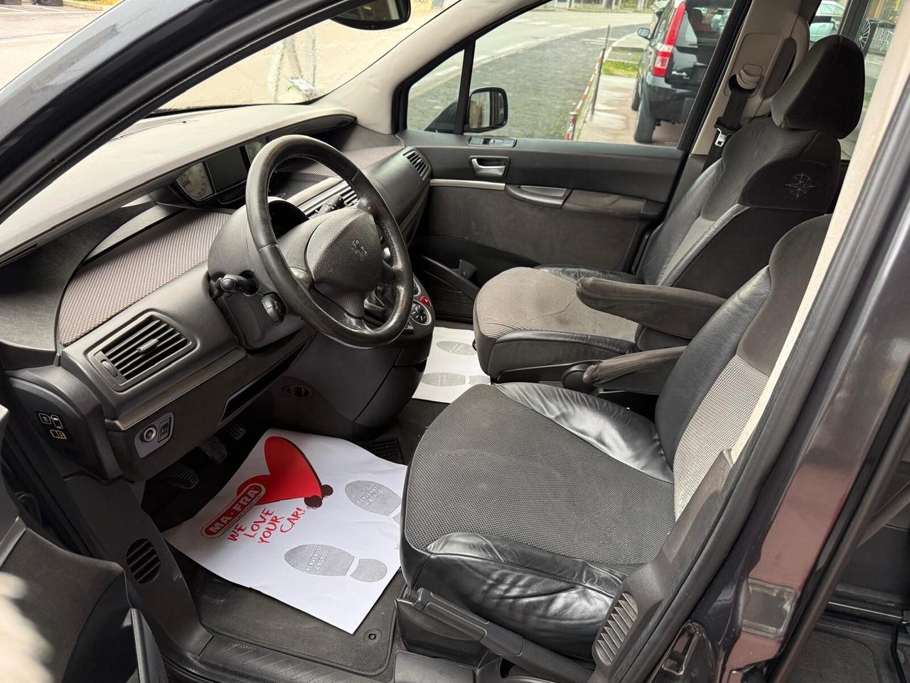 Peugeot 807 2.0 HDi FAP SV