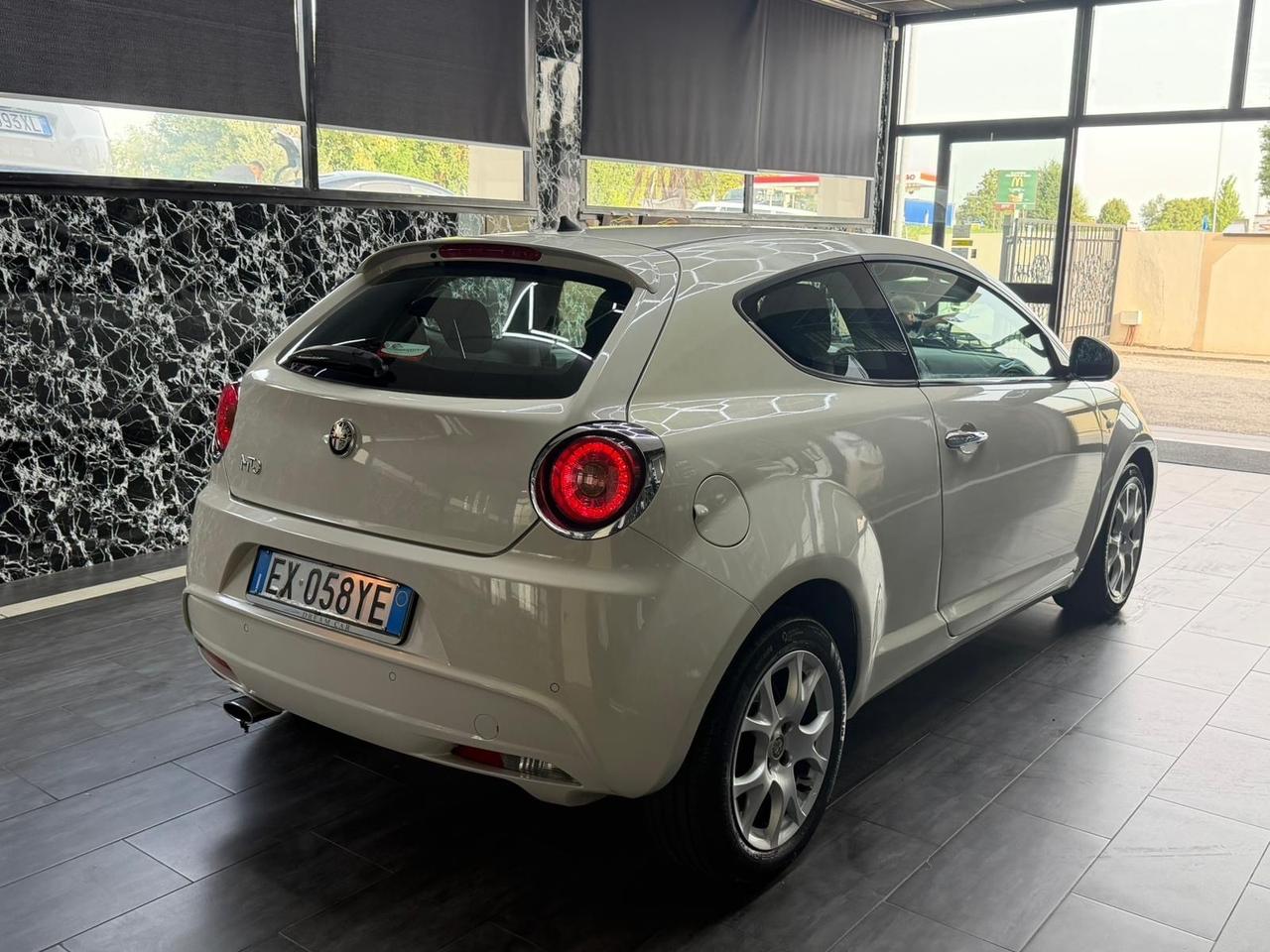 Alfa Romeo MiTo 1.3 JTDm 85 CV S&S Distinctive