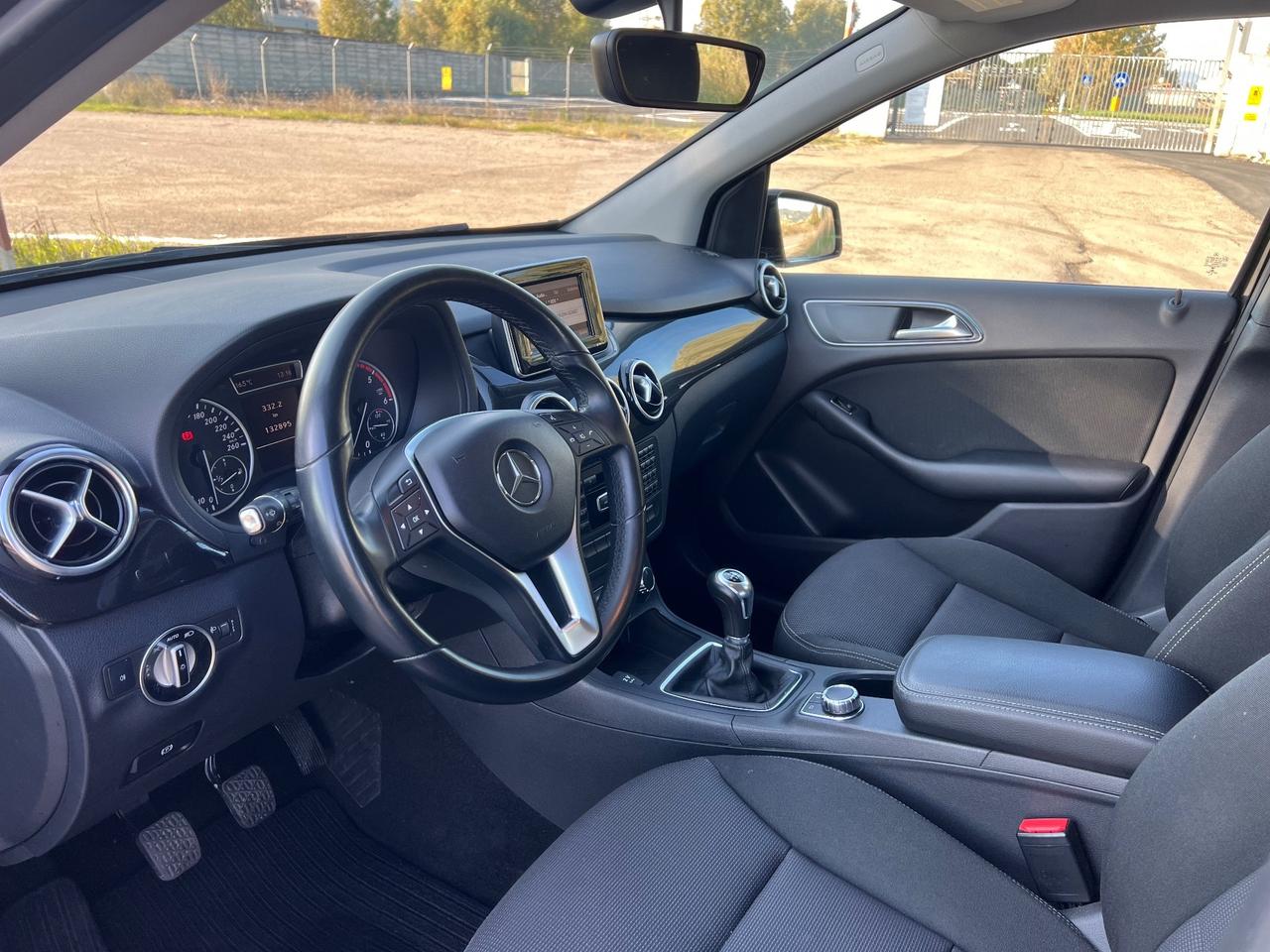 Mercedes-benz B 200 CDI Executive 130.000km