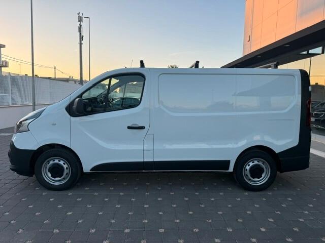 Renault Trafic 2.0 dCi 120 cv P.c T.n Ice 2021