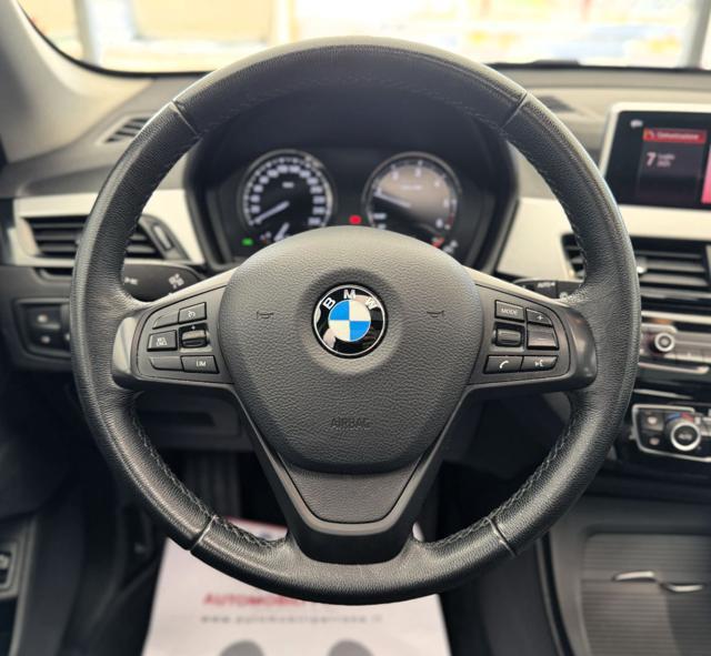 BMW X1 sDrive18d Business Advantage (Navi/Auto/LED)