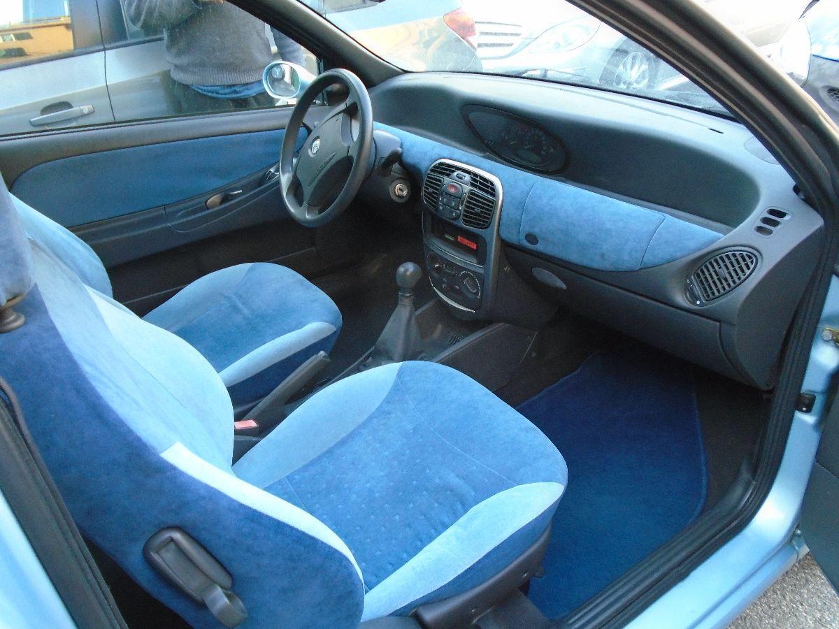 LANCIA Y 1.2 Vanity '03 75000KM OKNEOP DISTR. FATTA