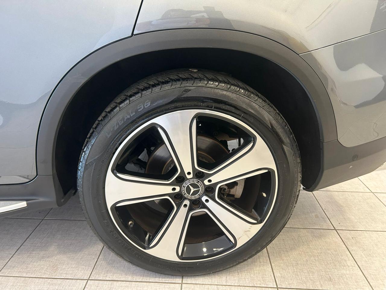 Mercedes GLC 250d 4Matic 204CV TETTO Executive