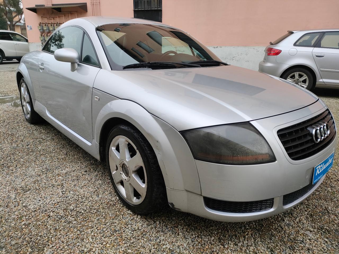 Audi TT Coupé 1.8 T 20V 180 CV