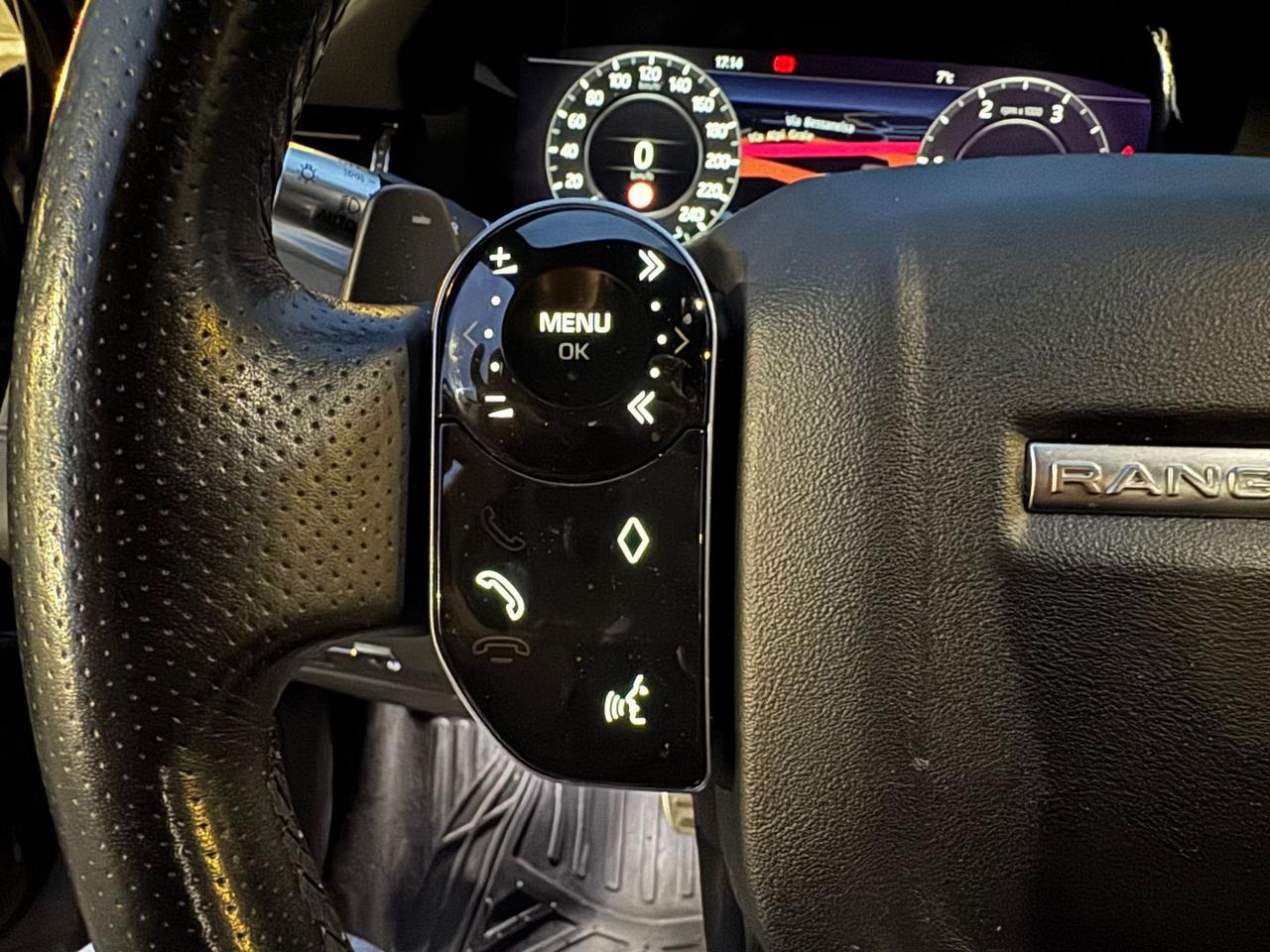 Land Rover Range Rover Evoque R-Dynamic D 18 #7977