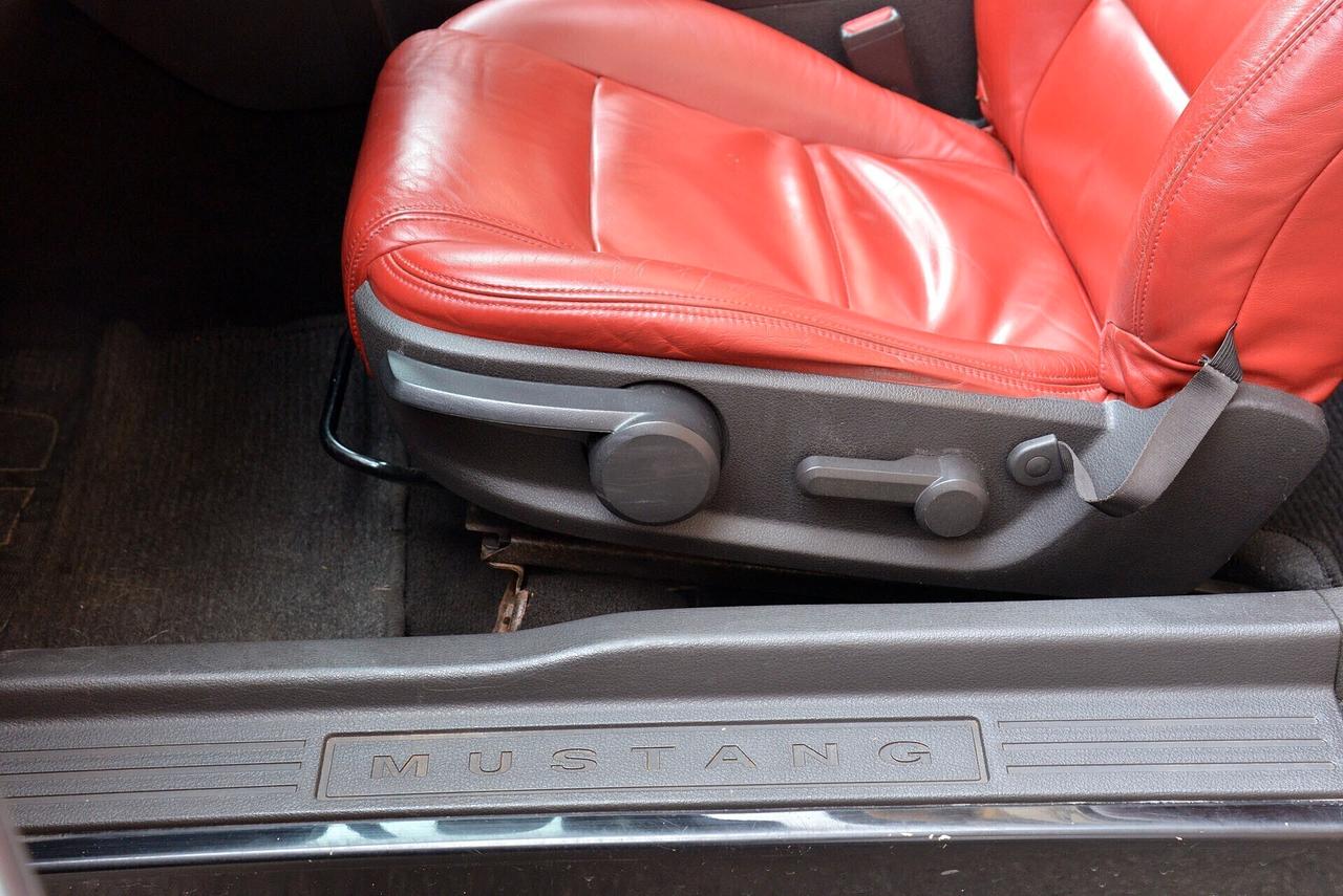 Ford Mustang 4.0 V6 cabrio a Firenze