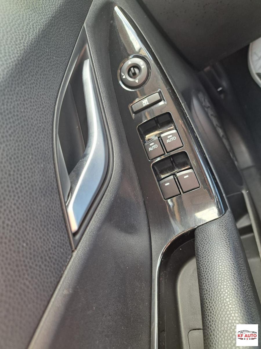 HYUNDAI - iX20 - 1.6 MPI APP MODE