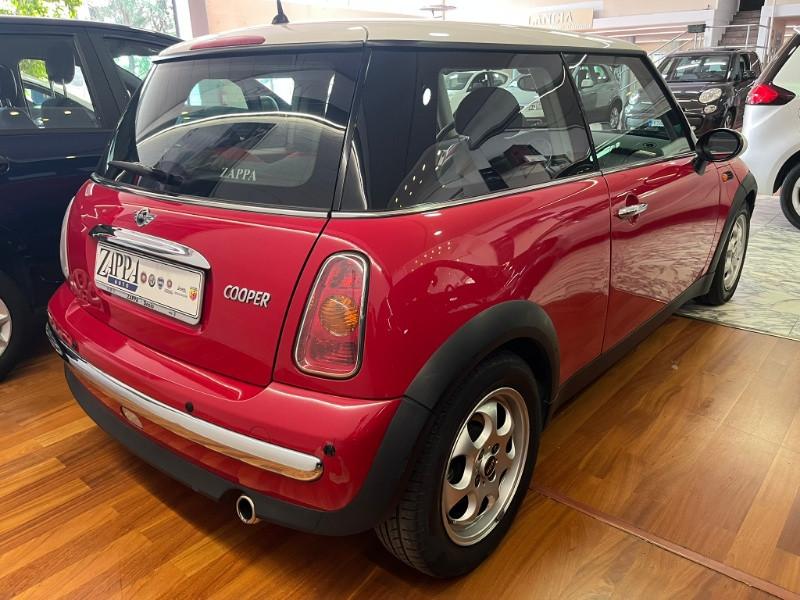MINI Mini 1.6 16V Cooper