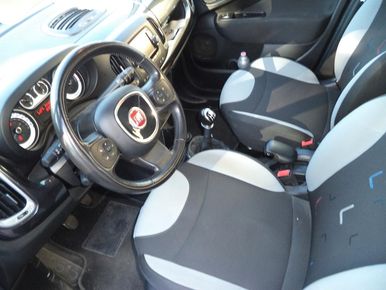 Fiat 500L 1.4 95 CV Pop Star OK NEOPATENTATI VISIBILE SOLO SU APPUNTAMENTO