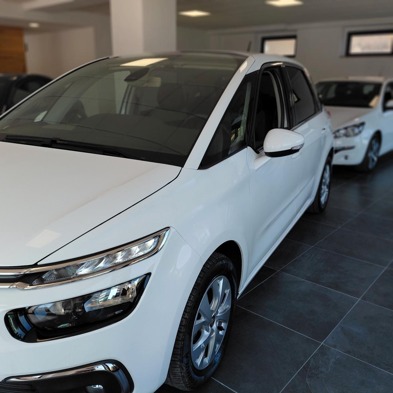 CITROEN C4 PICASSO ANNO 2018 DS 1.6 ADATTA NEOPATENTATI KM 144 mila