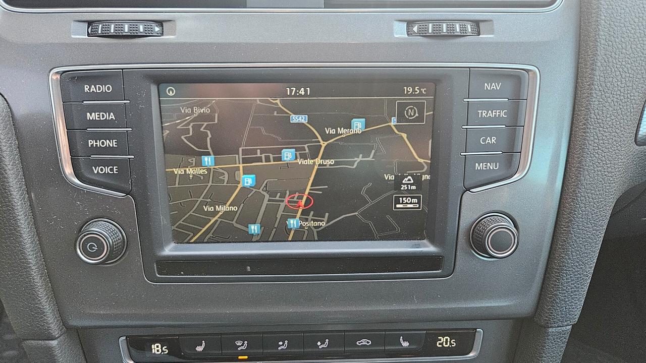 Volkswagen Golf 5p 2.0 tdi LOUNGE 150cv NAVY-SED.RISC.