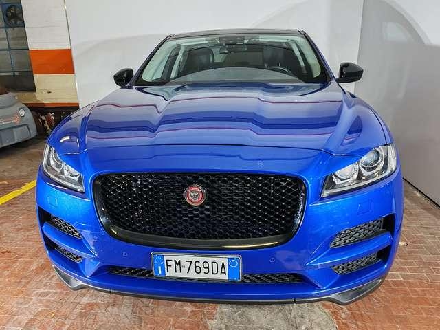 Jaguar F-Pace 2.0d Portfolio AWD 240cv Auto Navi + Camera