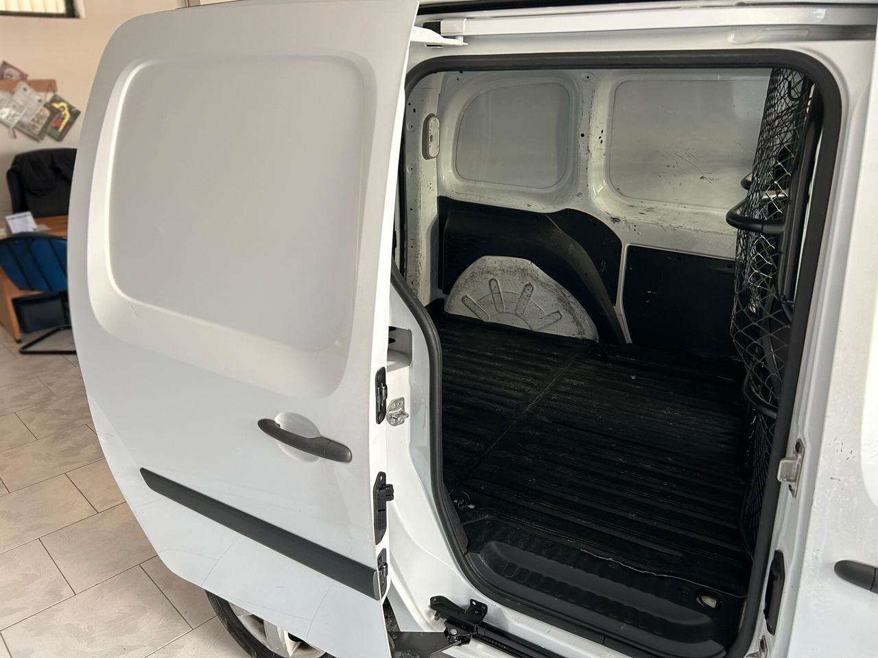 Renault Kangoo 1.5 DCI 75cv EXPRESS – AUTOCARRO (PREZZO + IVA)