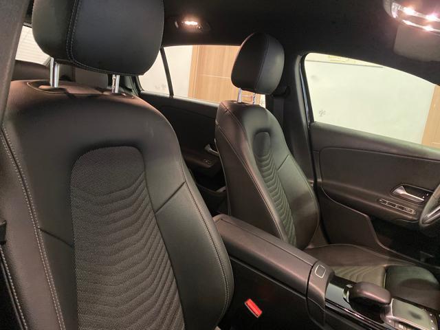 MERCEDES-BENZ A 180 d Automatic Business Extra