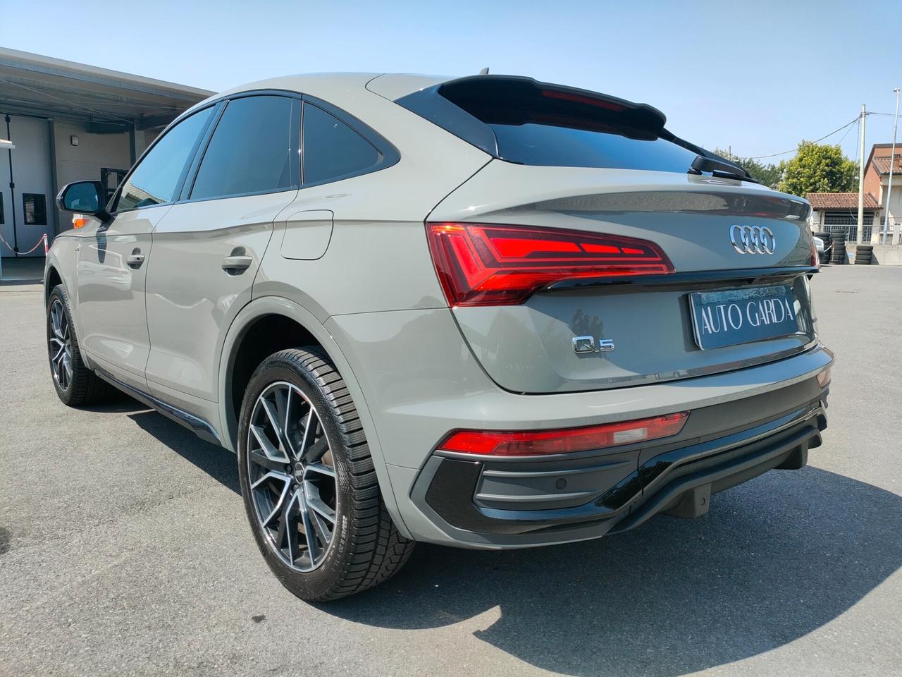Audi Q5 50 TFSI e quattro S tronic line