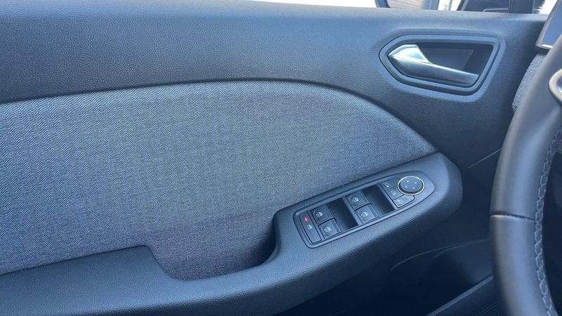 Renault Clio techno MY24 full hybrid E-Tech 145