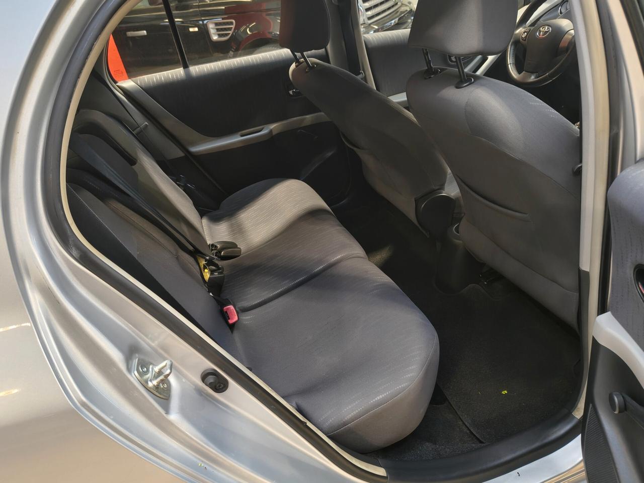 Toyota Yaris 1.3 5 porte Sol