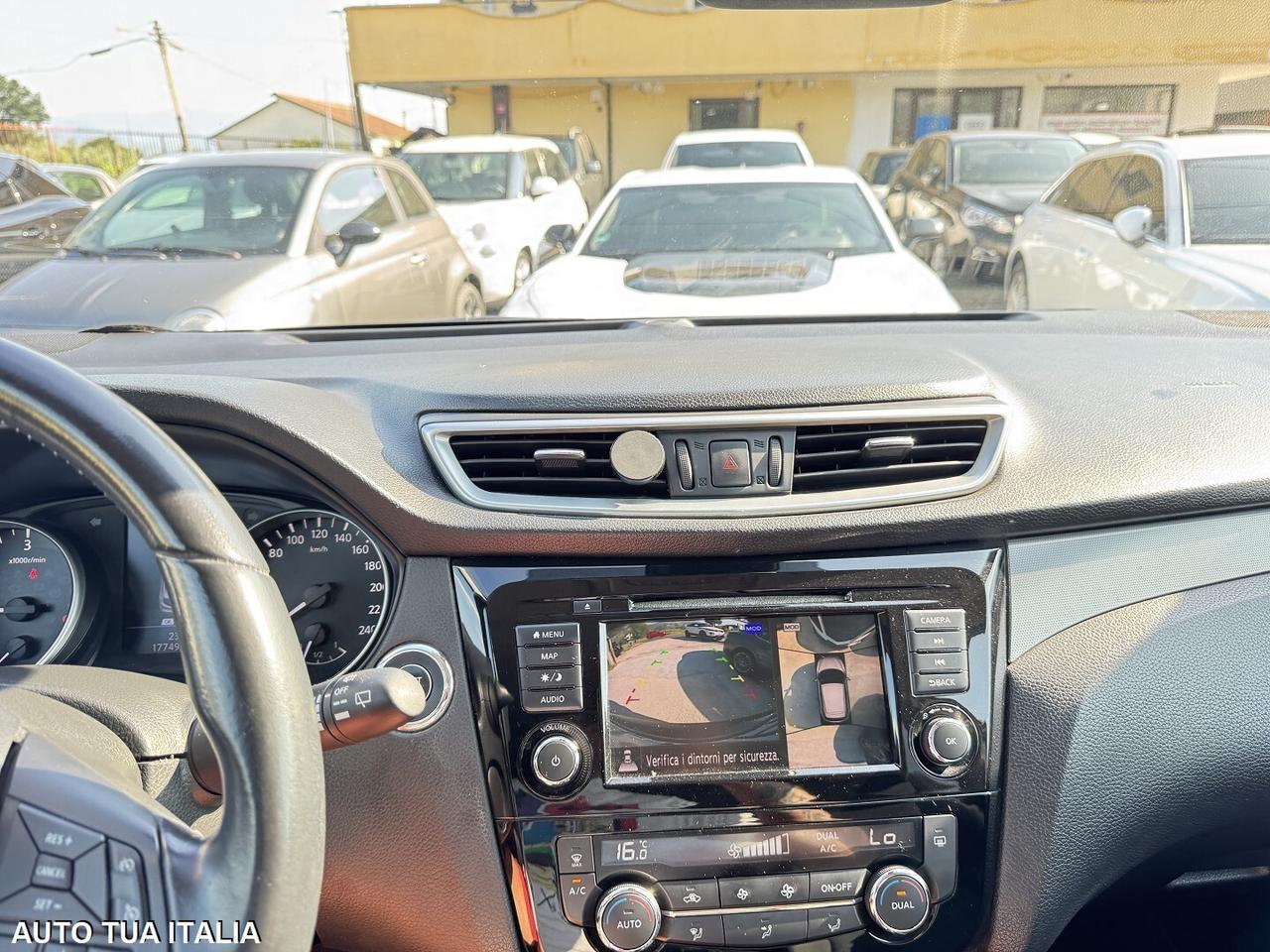 nissan qashqai 1.5 dci tekna tetto navi