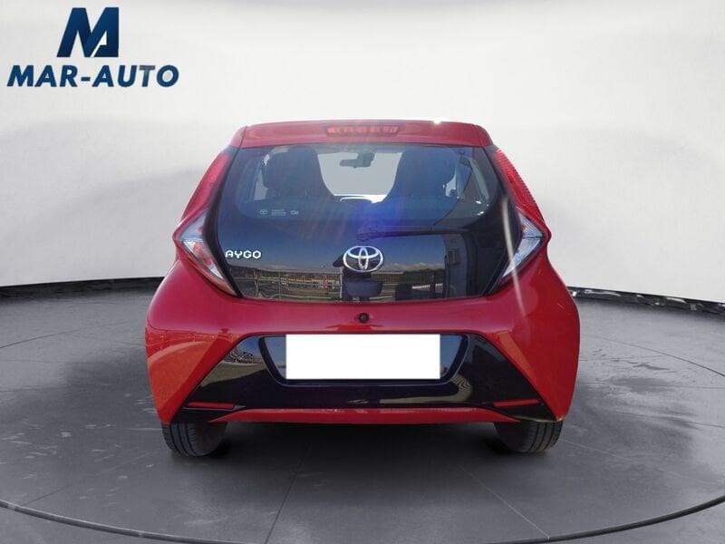 Toyota Aygo Connect 1.0 VVT-i 72CV 5 porte x-business