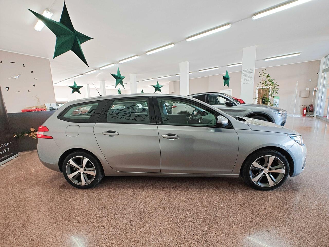 Peugeot 308 BlueHDi 130 S&S SW Allure