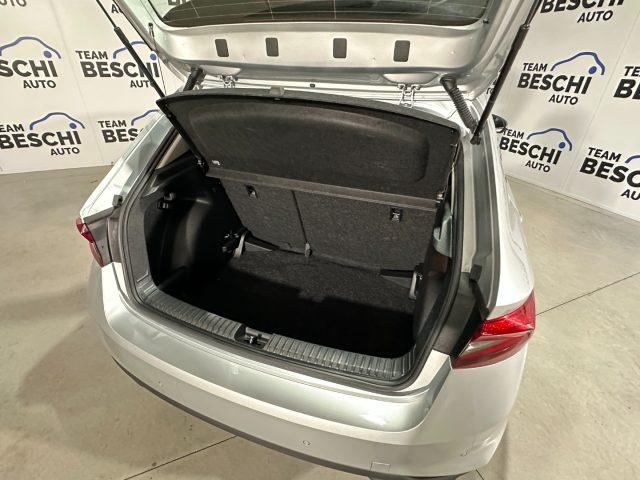 SKODA Fabia 1.0 TSI 95 CV Young Edition