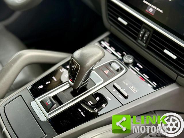 PORSCHE Cayenne 3.0 V6 340CV TIPTRONIC S PLATINUM EDITION