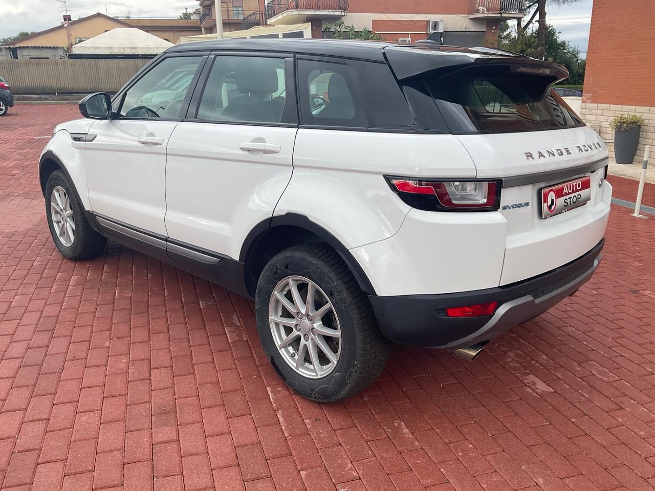 Land Rover Range Evoque 2.0 TD4 180 CV 5p. SE Dynamic