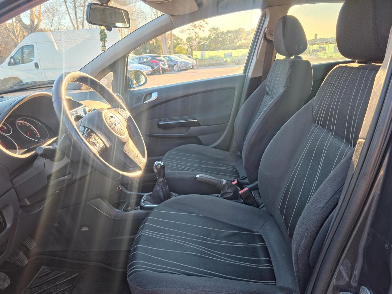 Opel Corsa 1.2 5 porte Edition 2010-E5 GPL Manuale NEO