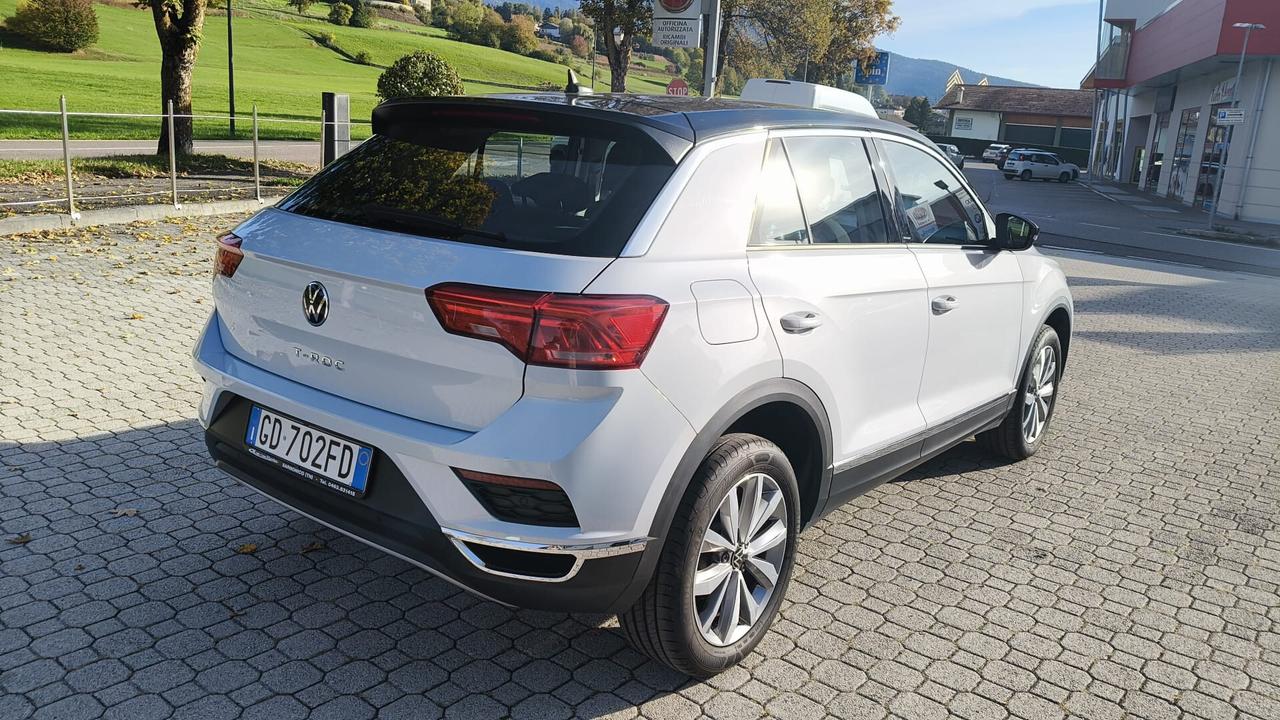 VOLKSWAGEN T-ROC 1.5 TSI 150CV MANUALE GANCIO TRAINO